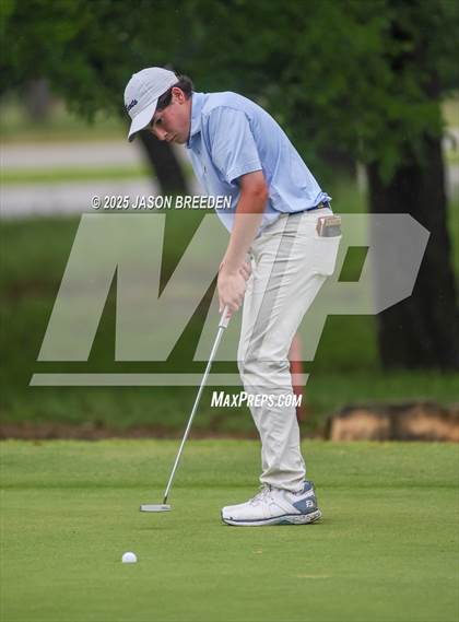 Thumbnail 1 in UIL 5A Boys Golf Finals photogallery.
