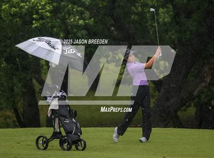 Thumbnail 3 in UIL 5A Boys Golf Finals photogallery.