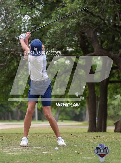 Thumbnail 3 in UIL 5A Boys Golf Finals photogallery.