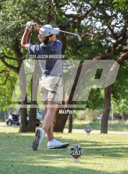Thumbnail 3 in UIL 5A Boys Golf Finals photogallery.