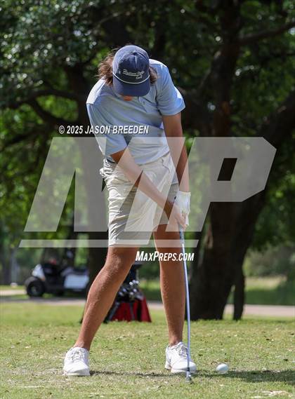 Thumbnail 3 in UIL 5A Boys Golf Finals photogallery.