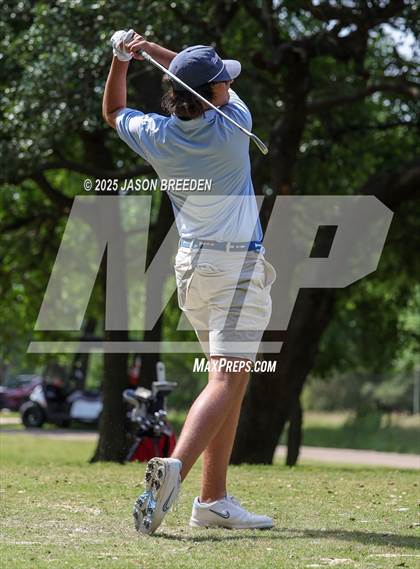 Thumbnail 2 in UIL 5A Boys Golf Finals photogallery.