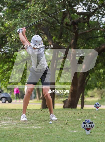 Thumbnail 2 in UIL 5A Boys Golf Finals photogallery.