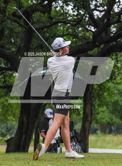 Thumbnail 3 in UIL 5A Boys Golf Finals photogallery.