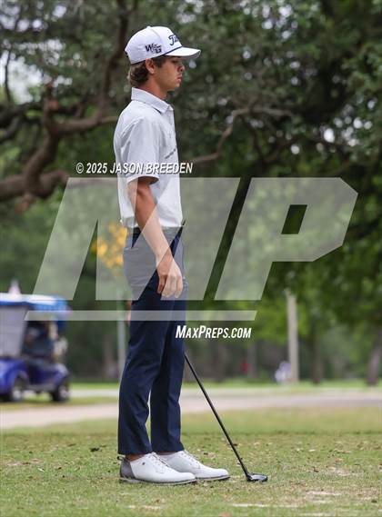 Thumbnail 1 in UIL 5A Boys Golf Finals photogallery.