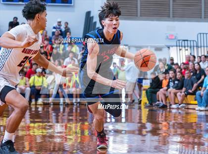Thumbnail 1 in St. Louis vs. Kalaheo (HHSAA Division 1 Semifinal) photogallery.