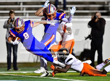 Thumbnail 2 in Booker T. Washington vs. Bolles (FHSAA 4A State Final)  photogallery.