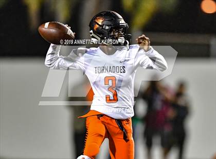 Thumbnail 3 in Booker T. Washington vs. Bolles (FHSAA 4A State Final)  photogallery.