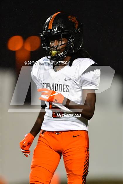 Thumbnail 2 in Booker T. Washington vs. Bolles (FHSAA 4A State Final)  photogallery.