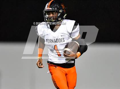 Thumbnail 1 in Booker T. Washington vs. Bolles (FHSAA 4A State Final)  photogallery.