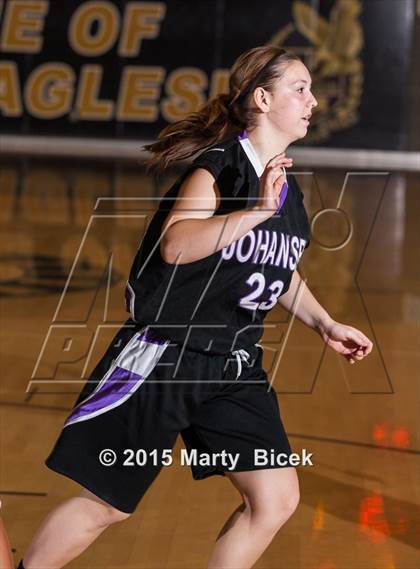 Thumbnail 1 in Johansen @ Enochs photogallery.