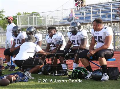 Thumbnail 2 in Cane Ridge @ LaVergne (Spring Scrimmage) photogallery.