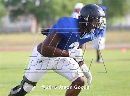 Thumbnail 1 in Cane Ridge @ LaVergne (Spring Scrimmage) photogallery.