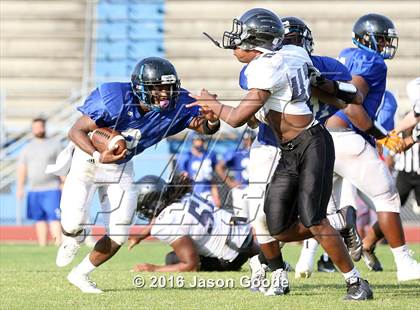 Thumbnail 3 in Cane Ridge @ LaVergne (Spring Scrimmage) photogallery.