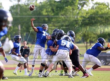 Thumbnail 3 in Cane Ridge @ LaVergne (Spring Scrimmage) photogallery.