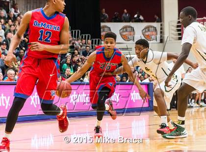 Thumbnail 3 in DeMatha vs. Roselle Catholic (Spalding HoopHall Classic) photogallery.
