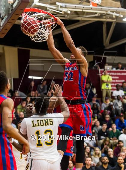Thumbnail 2 in DeMatha vs. Roselle Catholic (Spalding HoopHall Classic) photogallery.