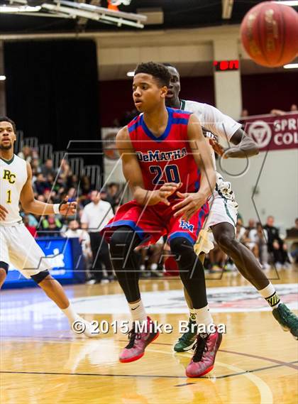 Thumbnail 3 in DeMatha vs. Roselle Catholic (Spalding HoopHall Classic) photogallery.