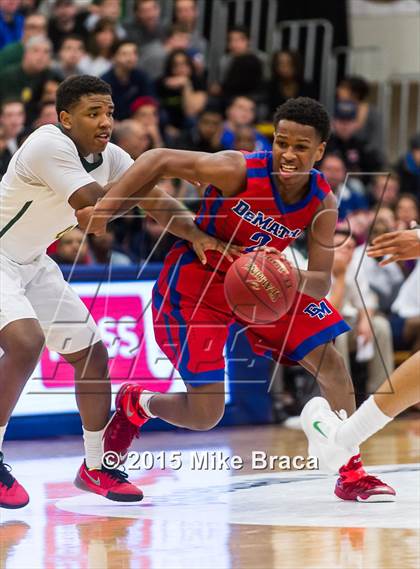 Thumbnail 3 in DeMatha vs. Roselle Catholic (Spalding HoopHall Classic) photogallery.