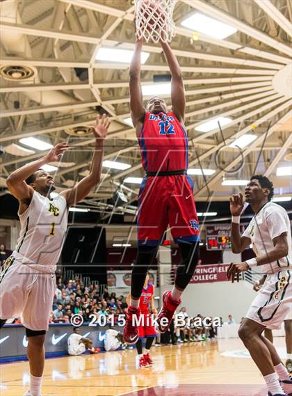 Thumbnail 3 in DeMatha vs. Roselle Catholic (Spalding HoopHall Classic) photogallery.