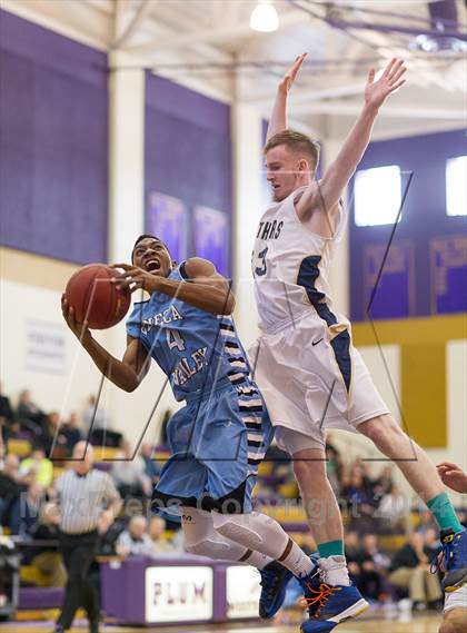 Thumbnail 2 in Seneca Valley vs. Franklin Regional (WPIAL Class AAAA Playoff - Round 1)  photogallery.