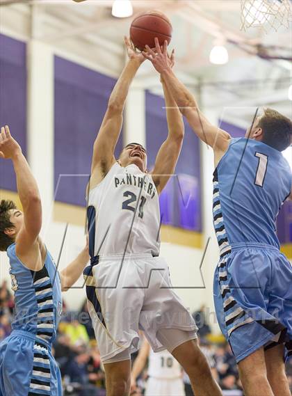 Thumbnail 2 in Seneca Valley vs. Franklin Regional (WPIAL Class AAAA Playoff - Round 1)  photogallery.