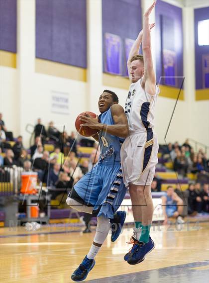 Thumbnail 3 in Seneca Valley vs. Franklin Regional (WPIAL Class AAAA Playoff - Round 1)  photogallery.