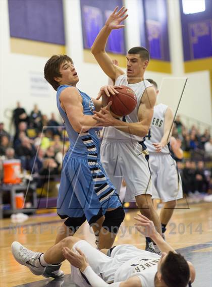 Thumbnail 3 in Seneca Valley vs. Franklin Regional (WPIAL Class AAAA Playoff - Round 1)  photogallery.