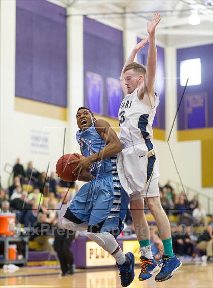 Thumbnail 1 in Seneca Valley vs. Franklin Regional (WPIAL Class AAAA Playoff - Round 1)  photogallery.