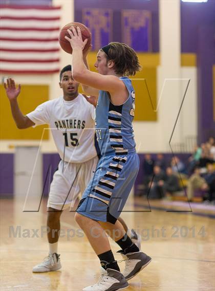Thumbnail 2 in Seneca Valley vs. Franklin Regional (WPIAL Class AAAA Playoff - Round 1)  photogallery.