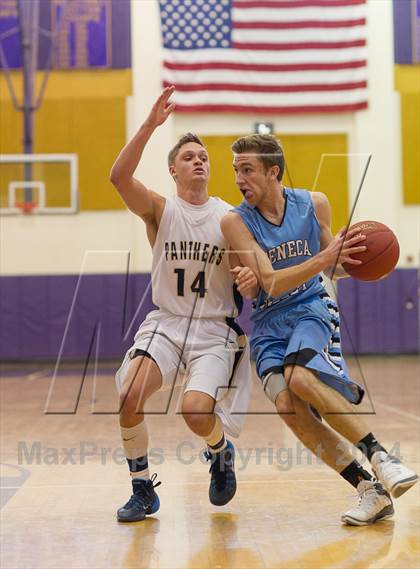 Thumbnail 1 in Seneca Valley vs. Franklin Regional (WPIAL Class AAAA Playoff - Round 1)  photogallery.