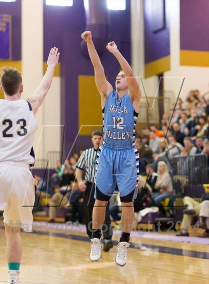 Thumbnail 1 in Seneca Valley vs. Franklin Regional (WPIAL Class AAAA Playoff - Round 1)  photogallery.