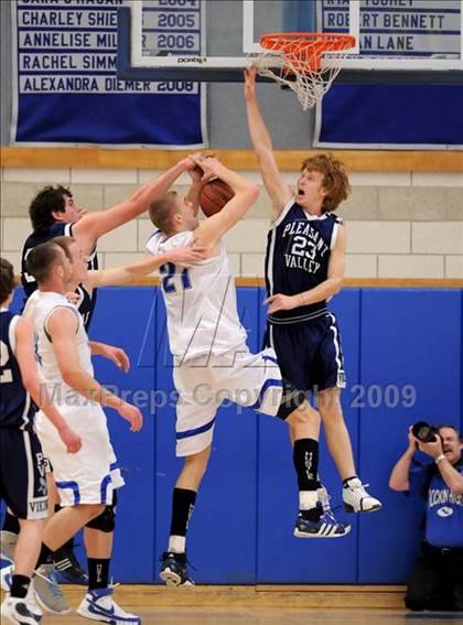Thumbnail 3 in Pleasant Valley @ Rocklin (CIF NorCal Quarterfinal) photogallery.