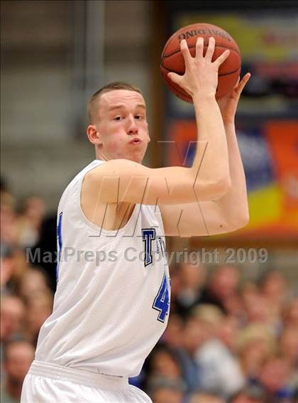 Thumbnail 2 in Pleasant Valley @ Rocklin (CIF NorCal Quarterfinal) photogallery.