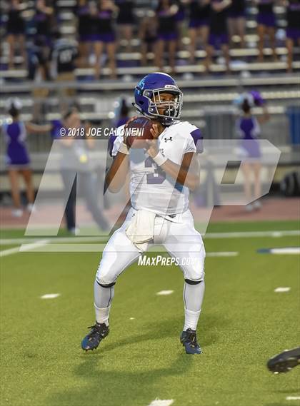 Thumbnail 3 in Warren vs Brennan photogallery.