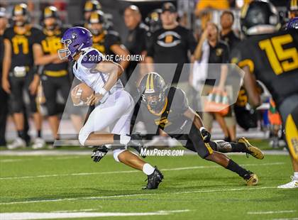 Thumbnail 2 in Warren vs Brennan photogallery.