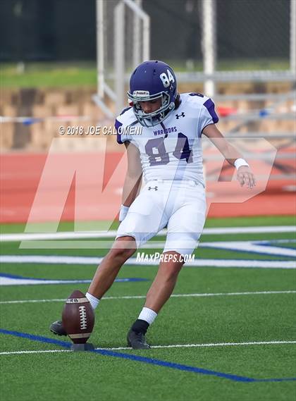 Thumbnail 1 in Warren vs Brennan photogallery.