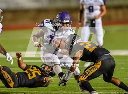 Thumbnail 2 in Warren vs Brennan photogallery.