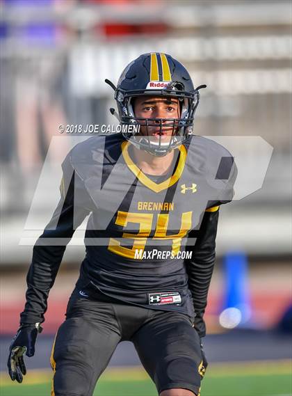 Thumbnail 2 in Warren vs Brennan photogallery.