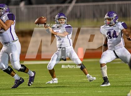 Thumbnail 2 in Warren vs Brennan photogallery.