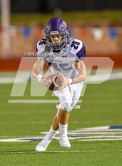 Thumbnail 3 in Warren vs Brennan photogallery.
