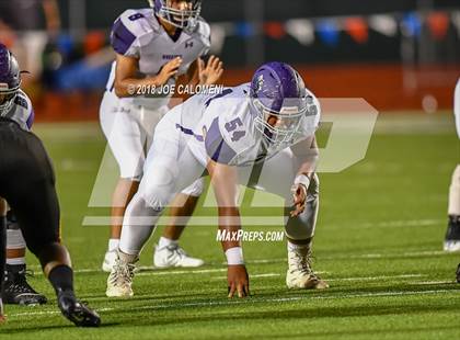 Thumbnail 3 in Warren vs Brennan photogallery.
