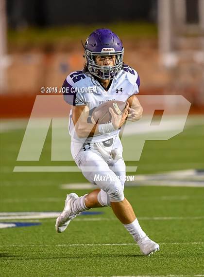 Thumbnail 1 in Warren vs Brennan photogallery.