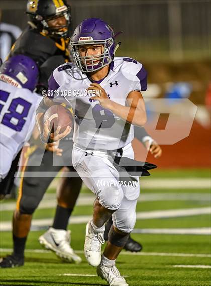 Thumbnail 3 in Warren vs Brennan photogallery.