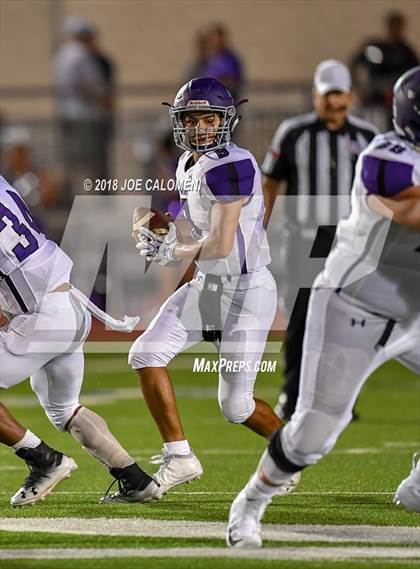 Thumbnail 3 in Warren vs Brennan photogallery.