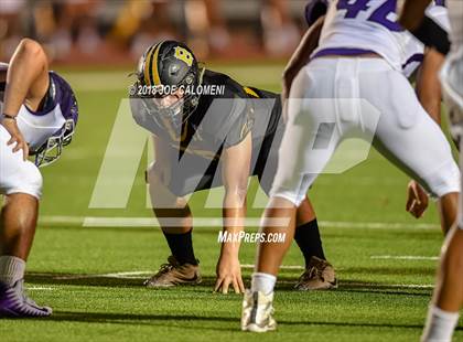 Thumbnail 2 in Warren vs Brennan photogallery.