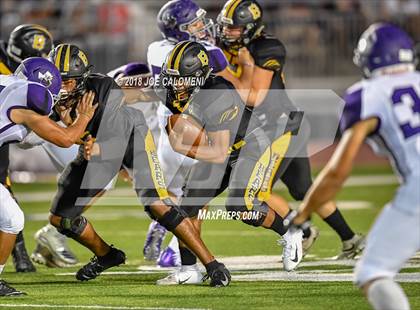 Thumbnail 3 in Warren vs Brennan photogallery.