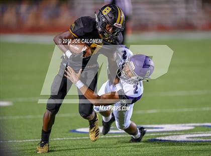 Thumbnail 2 in Warren vs Brennan photogallery.