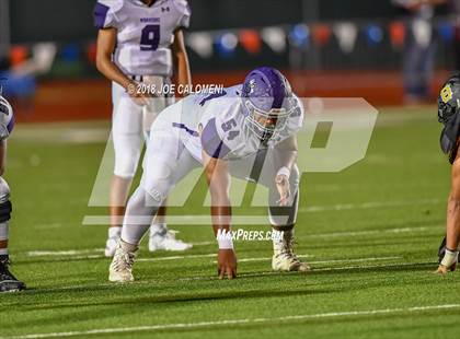 Thumbnail 2 in Warren vs Brennan photogallery.