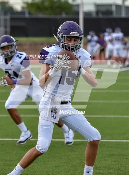 Thumbnail 2 in Warren vs Brennan photogallery.
